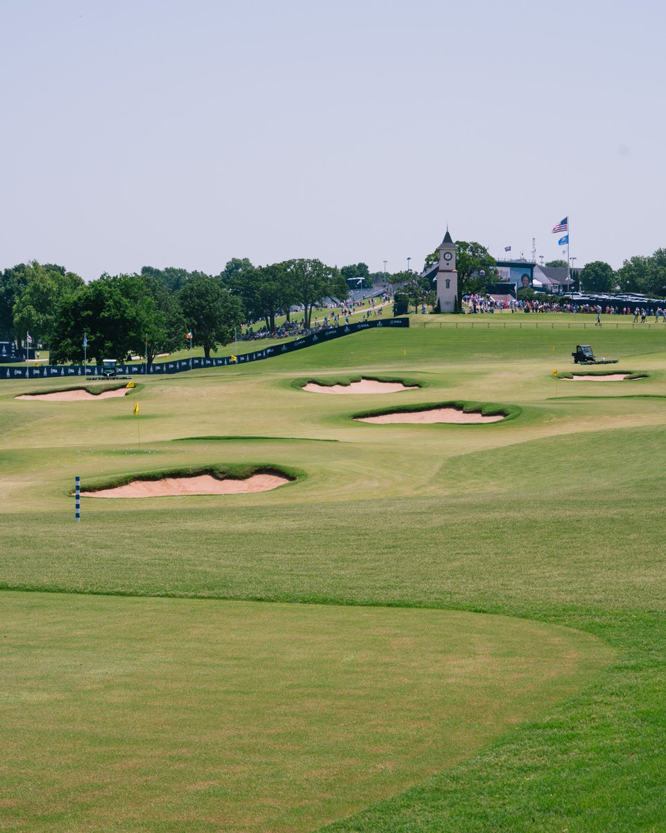 PGAChampionship's tweet photo. Rise and shine. It's major time.

#PGAChamp https://t.co/B8lwf6j4Ln