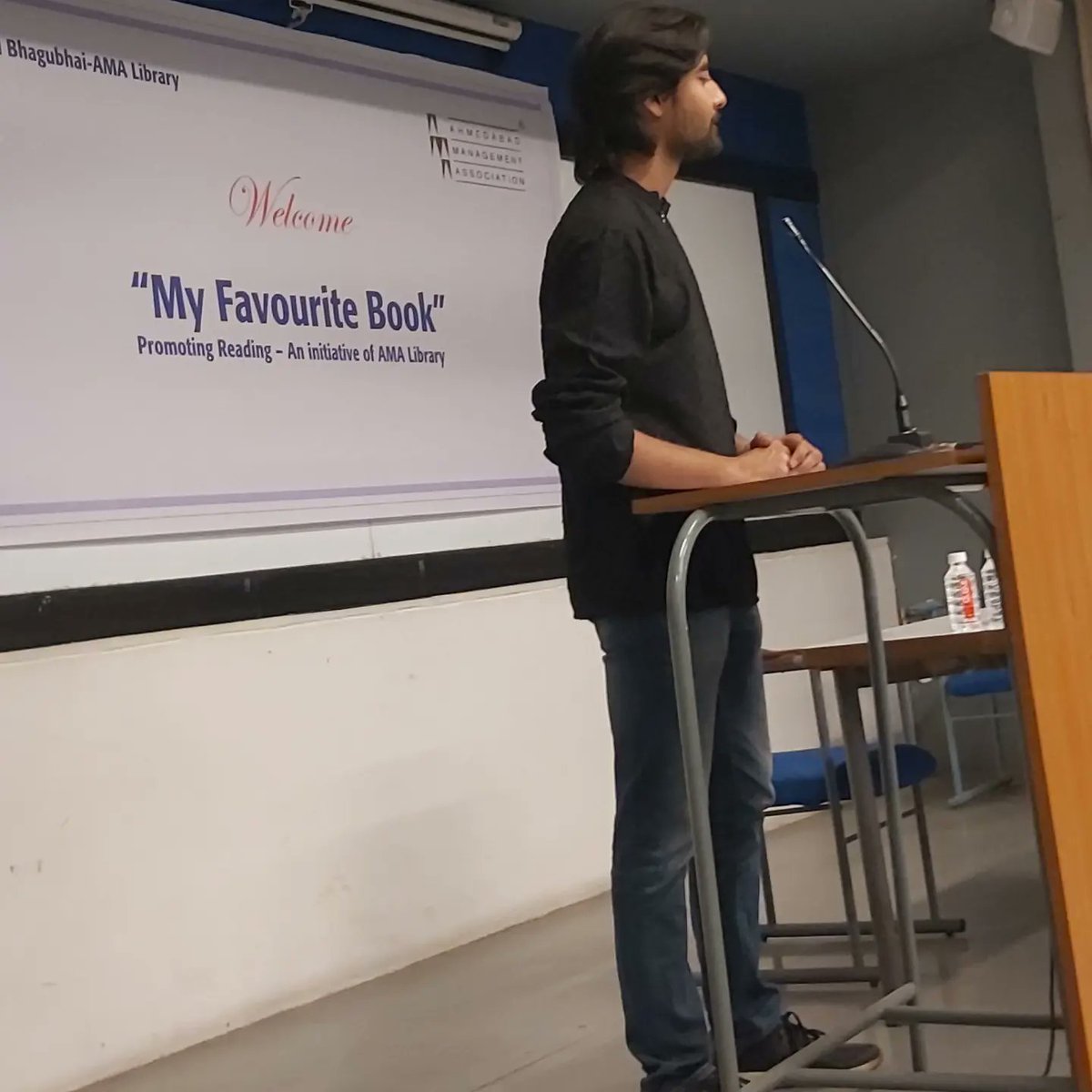 Unmeshdixit's tweet photo. Invitation to Join My Favourite Book Reading Session at AMA library today 6.30 pm .
Memory of RJ Krutarth from Radio Mirchi Visiting few days back and sharing his book reading experience.

#book #reading #passion #amalibrary @rjkrutarth .#unmeshdixit @ama_ahmedabad https://t.co/pVBiW2IIgC
