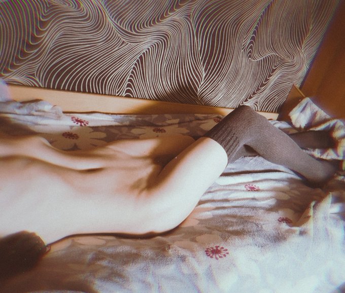 Watching my dreams like movies, got a great night's sleep? Good morning to you too^-^
#trans #femboy