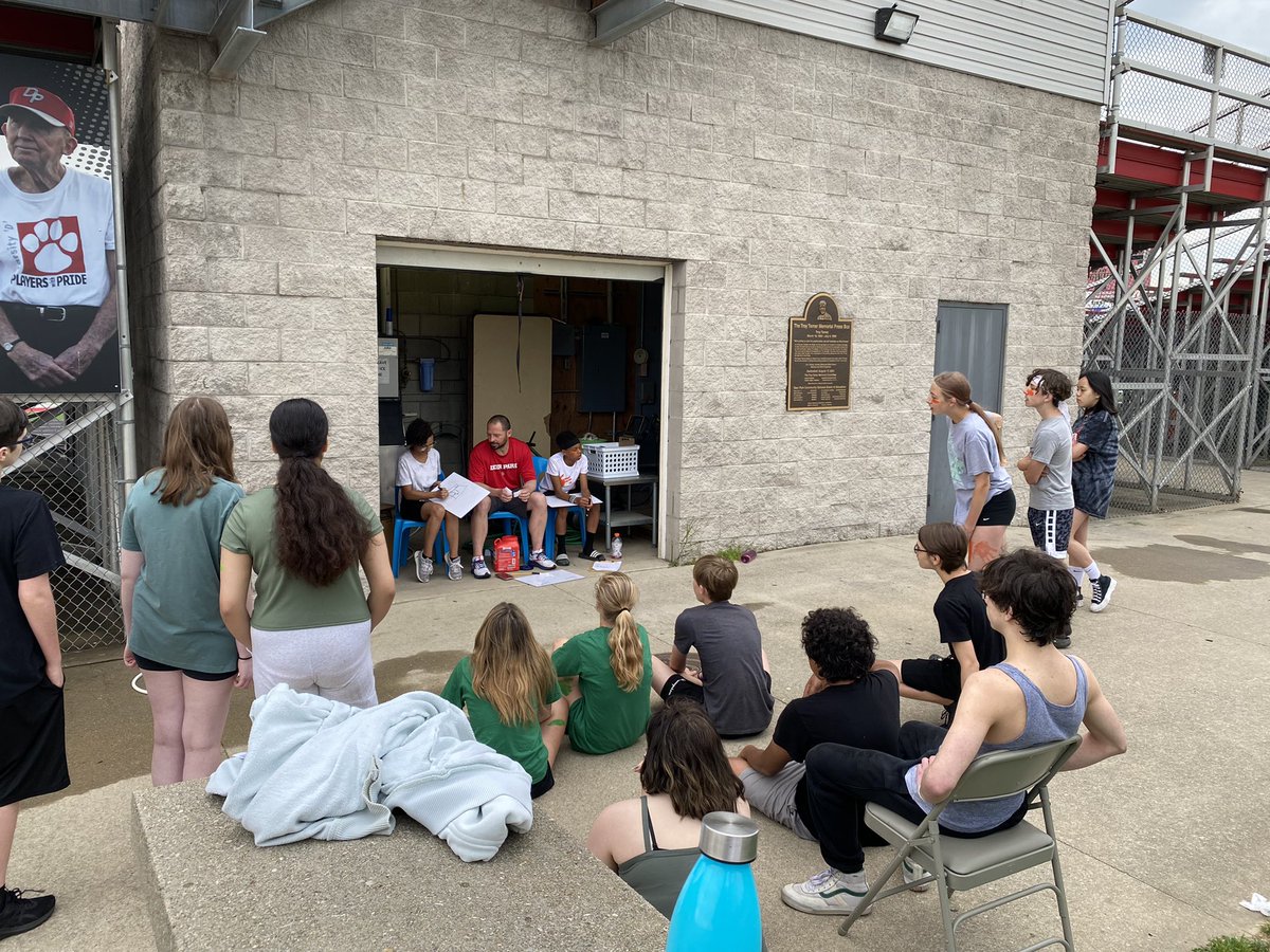 A_MATHowski's tweet photo. S/O to the weather gods for holding the rain off this morning🙌🏼 

Field day 2022✔️

6 more days with these crazies then they will be FRESHMEN! Whaaaat?!🥹

#DPwildcats https://t.co/yrOELpeE7O