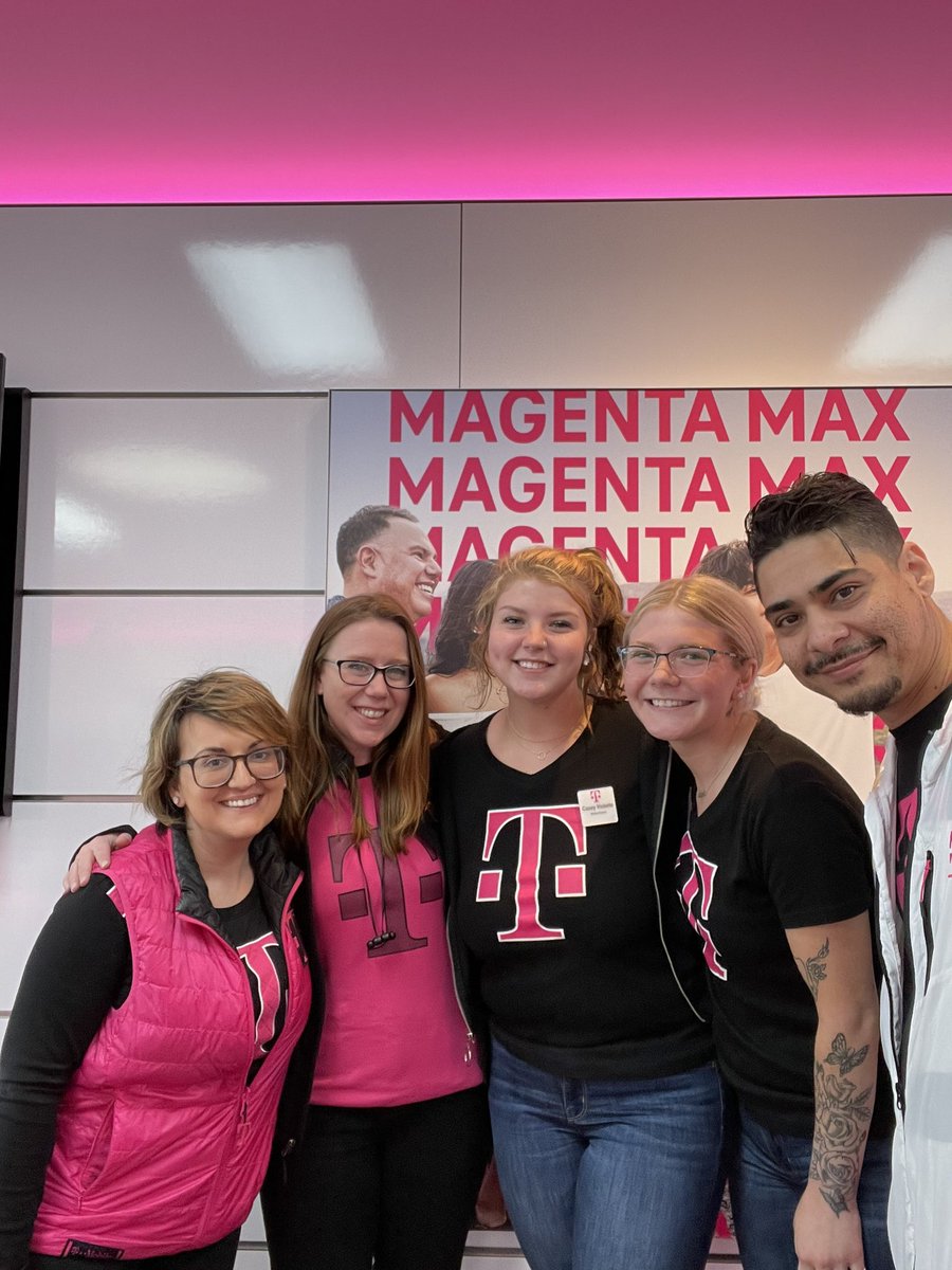 sergio97877245's tweet photo. Visits from our training and hr team!! Thank you for the support and knowledge! https://t.co/F1ri5NLR8f