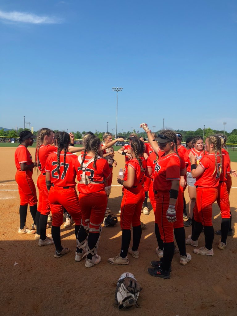 hooverbio's tweet photo. Hoover Softball beat Central-Phenix City #GoBucs #State #AHSAA #HooverBUCS https://t.co/V1SBBr5KWE