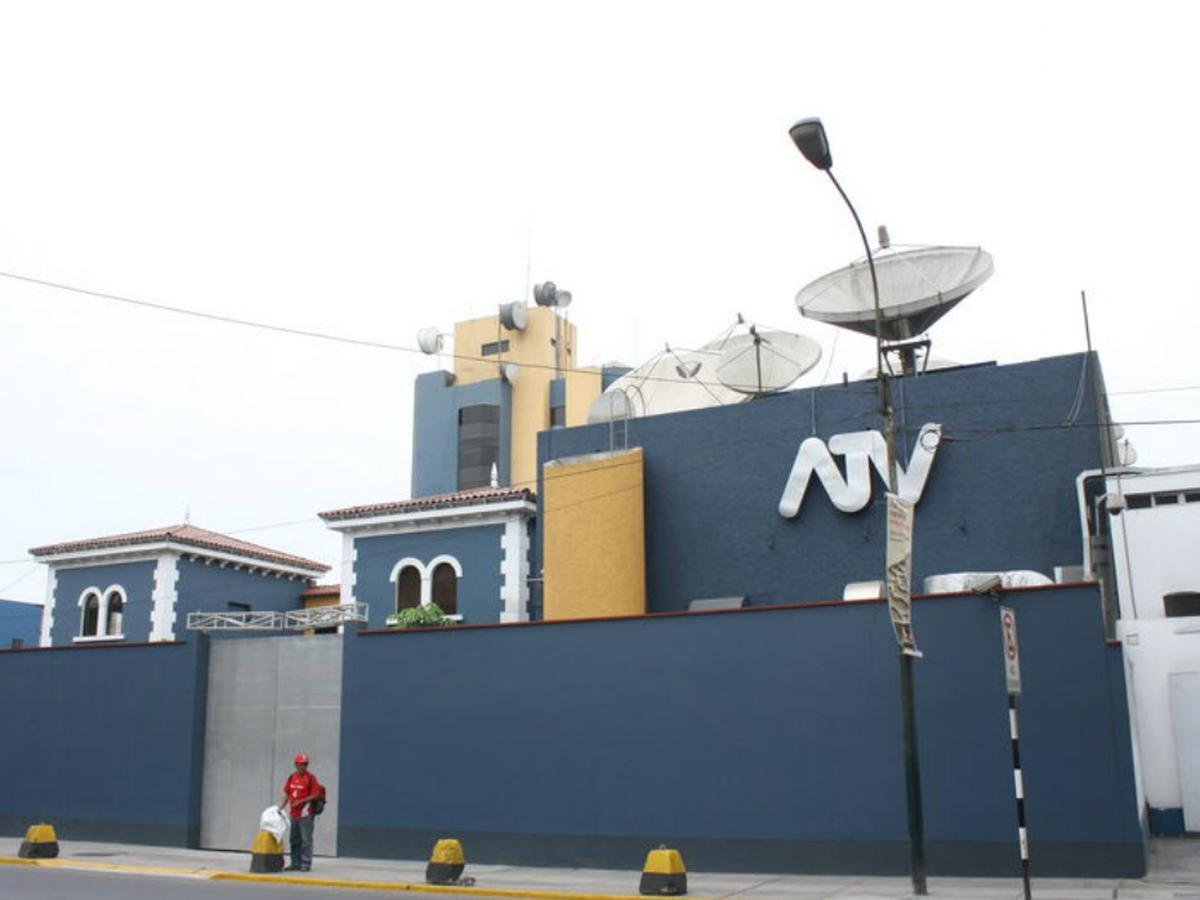 spaciolibre's tweet photo. ¿Qué está pasando en @atvpe con el pago de utilidades del año 2021 a los trabajadores? En este hilo te explicamos lo que está pasando en el canal de la avenida Arequipa en San Isidro. 1/n
@SunafilPeru @ANP_periodistas @FIP_AL @Defensoria_Peru @cpperuoficial @IPYS @trabajodignope https://t.co/ePWvKcSZr6