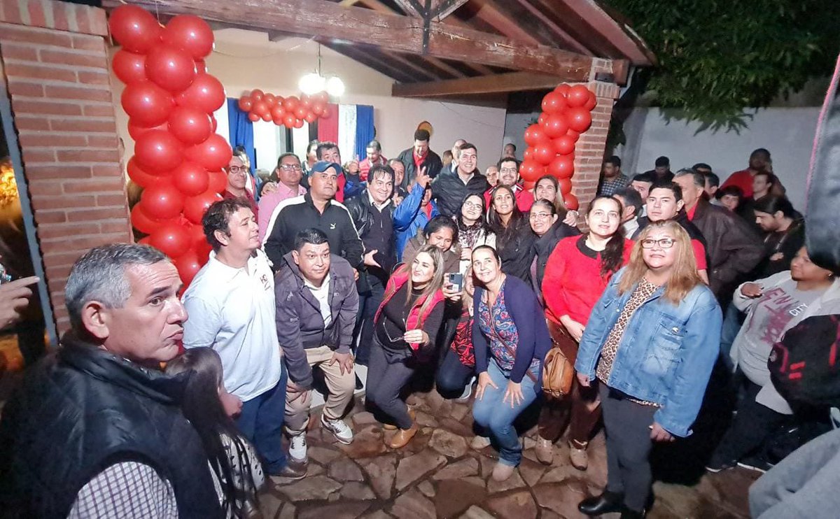 lacostasoy's tweet image. ℹ️nfo política. En la Seccional 21, se afianza la candidatura a la presidencia de Rubén Pasmor para acompañar el proyecto de @SantiPenap por HC.