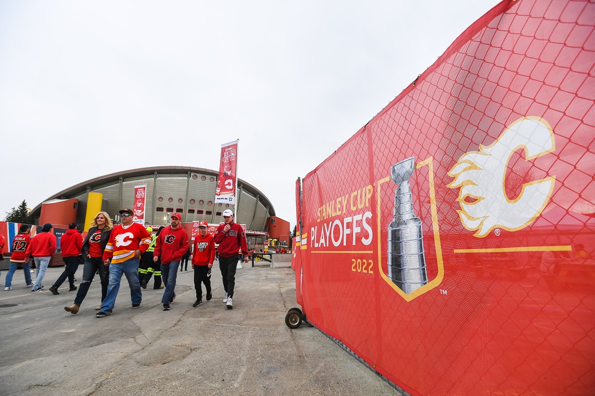NHLFlames's tweet photo. Due to extremely high and damaging winds at Stampede Park the Red Lot Community Viewing Party will unfortunately be cancelled for the evening. 

This decision was made out of an abundance of caution for our patrons and we appreciate your understanding in this matter. https://t.co/WVNcTbKuxq
