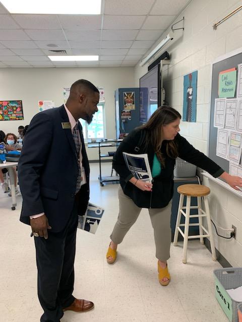 TabariWallace's tweet photo. Thank you @SycamoreCreekES, @CarrollMiddle &amp; @wchavis for hosting @ncpublicschools CCSSO/AIPL team! So many strategies secured that serves each &amp; every child! Ride or Fly! @SherryT2013 @WCPSS @NCPrincipals @NCASAtweets @edstateboard_nc @CravenCoSchools @NCPFellows @CTruittNCDPI https://t.co/S9o6Ujk4AW