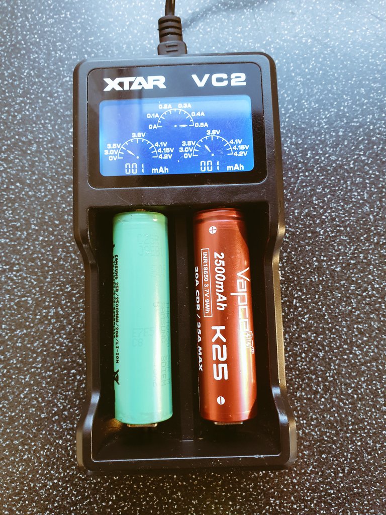 WeeklyDan_'s tweet photo. Gotta pack those spare batteries 
#xtar #Chargers #VC2 #vape #vapenation #vapecommunity #vapeon #vapefam #vapelyfe #vapedaily #vapenation https://t.co/lFRlH6xnEl