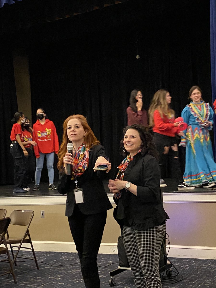 WheelerAvenue's tweet photo. Successful multicultural night @WheelerAvenue  Thank you to the South high school cultural club performers @VS13UFSD https://t.co/o6pmgEHqZ6