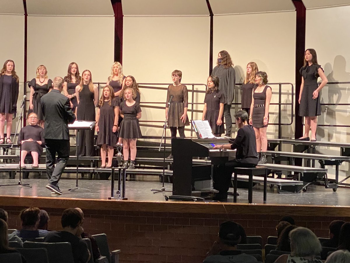 The dulcet tones of the MJHS SoprAltos…