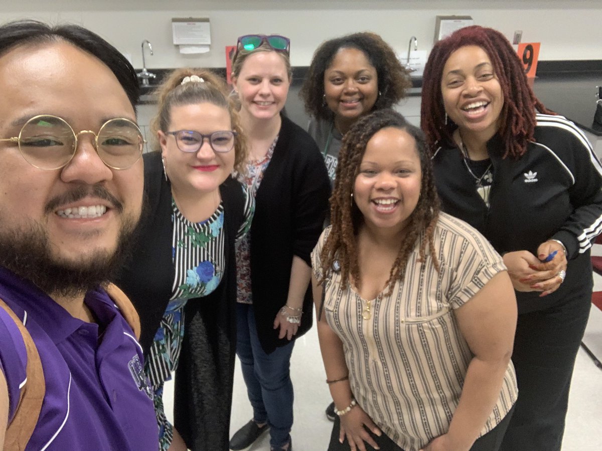 Msbjonesclass's tweet photo. Ready to grow with these AWESOME @AliefScience colleagues as we prepare to embark on a @Region4Science journey !!!!

We all have been accepted into the Region 4 Science Leadership Collaborative☺️ https://t.co/zF2SwVLnLf