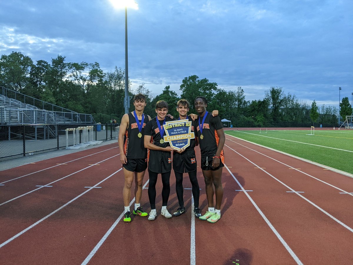 With a new school record of 3:24.95, the boys 4X400 relay team took gold in the final event of the night and secured Caf's first ever state qualifying relay team.