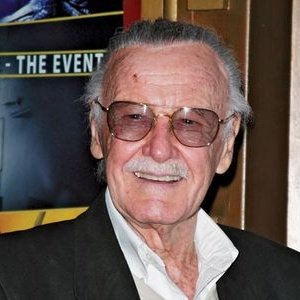 So Disney made a deal to use Stan Lee via digital editing in movies but refused to do so for Chadwick Boseman? https://t.co/cueGqCOlU2