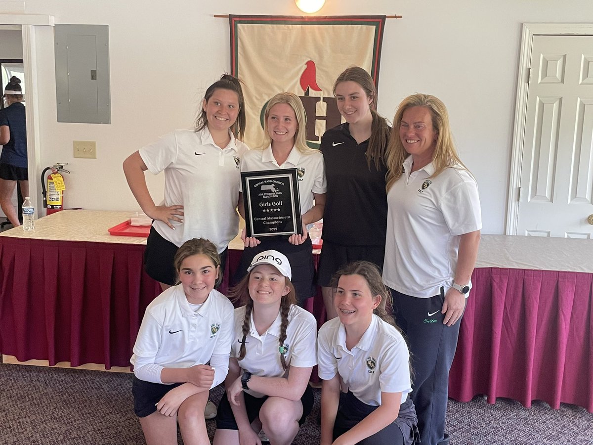Ajandreoli's tweet photo. @Brittalto You might remember signing an autograph for my daughter Elise (I think she was 9 at the time) at the Lori Lajoie a few years ago. Today her Notre Dame Academy team (she's in 7th grade) won districts! https://t.co/T05q9GNaap