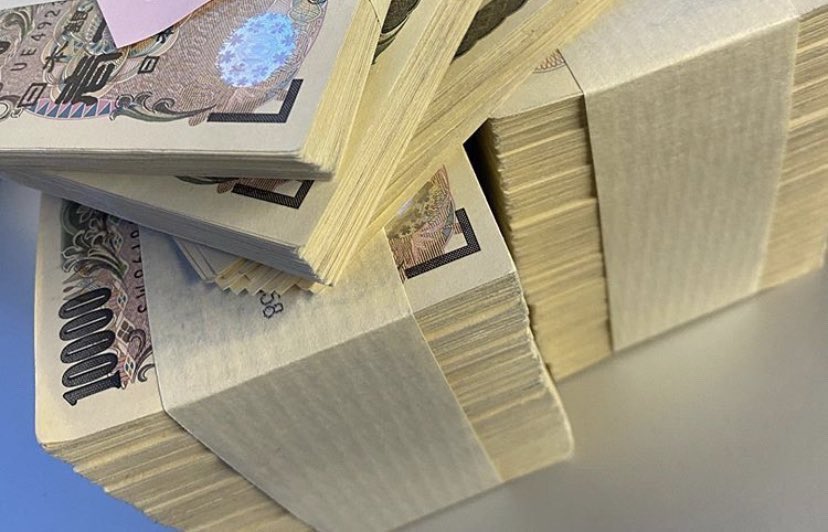 kyogokushacho's tweet photo. 【 第2回 】現金プレゼント企画

🎁30人にPayPayプレゼント
🎁50万円 ✖︎ ２人へプレゼント！

📌期間📌
・５月20日（水）２４時まで

📌参加条件📌
・フォロー［@kyogokushacho ］
・この投稿を［RT/引用RT］

※偽垢に注意してください、このアカウント以外使いません

 #現金プレゼント企画 https://t.co/hm2GZO2fwM