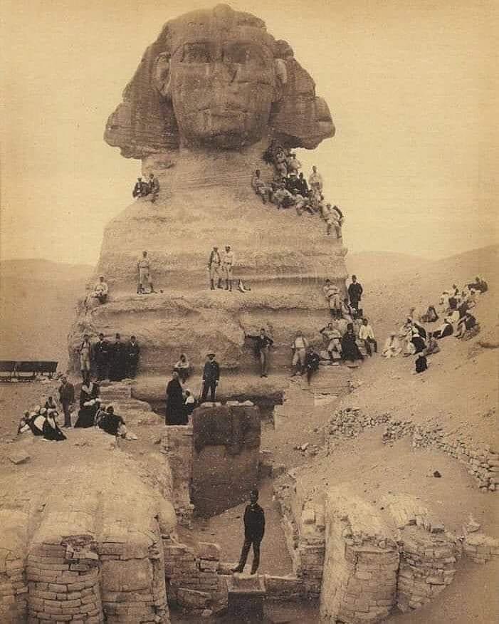 Arteymas_'s tweet photo. La esfinge de Giza en el año 1850 - Egipto. https://t.co/dWhxZQs7FF