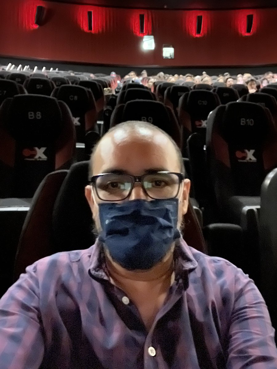 carlostomasini's tweet photo. ...listos para ver #Rocky4SlyCut!...
#TeamRocky #TeamDrago https://t.co/qLRaCKrj17
