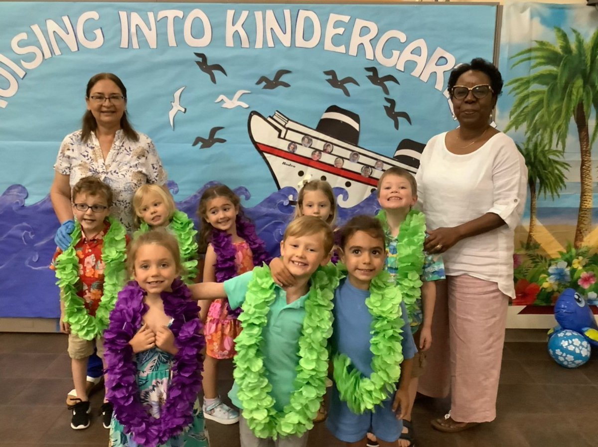 Valerie_trevin0's tweet photo. May there always be tradewinds behind you, rainbows above you, & aloha around you! Kulia i ka nu’u (strive to reach the highest) Congrats Rodeo 21-22🤩 My Future Aloha @ the ECCCs 2022-2023! @stacie_burk @courtneygober @PrincipalEwing @monica_pilcher @jessherrera407 #PISDECCC https://t.co/oAKi5f59Ln