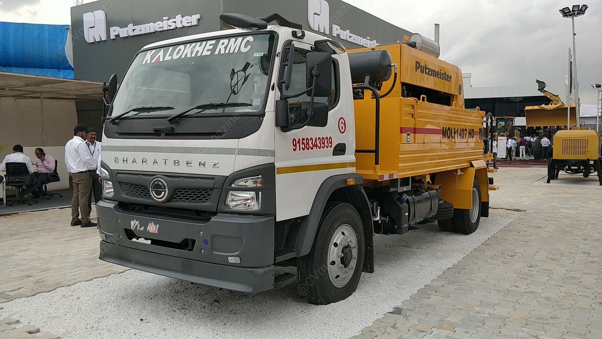 CVmagazine's tweet photo. Putzmeister unveiled a new construction equipment a stationary Concrete pump.
- a new range of other equipments were are display too such as the MOLI-1407HD
@PutzmeisterInd @Putzmeister @CII_Excon #Excon2K21 #excon22 #excon21 #Cii #infra #cement #construction #Bengaluru https://t.co/6m1QxY8r9e
