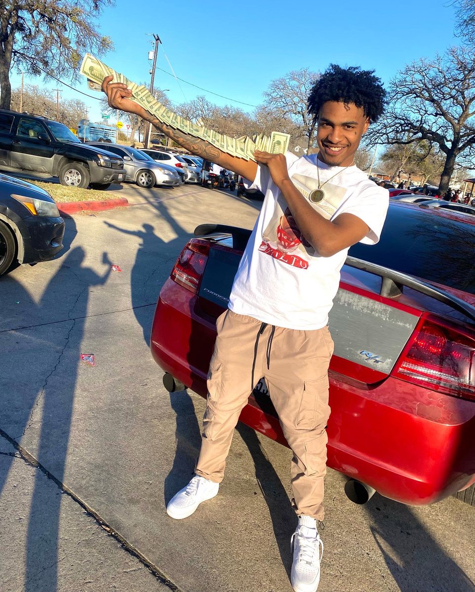 Poohdafoolrs's tweet photo. LongLiveDaiDai https://t.co/ilyKqoOWEy