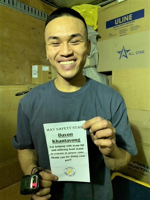 Nothing like letting a Safety Star 🌟 know they are SEEN &amp; APPRECIATED 😃
#SafetyFirst #TeamUPS #WeAreUPS