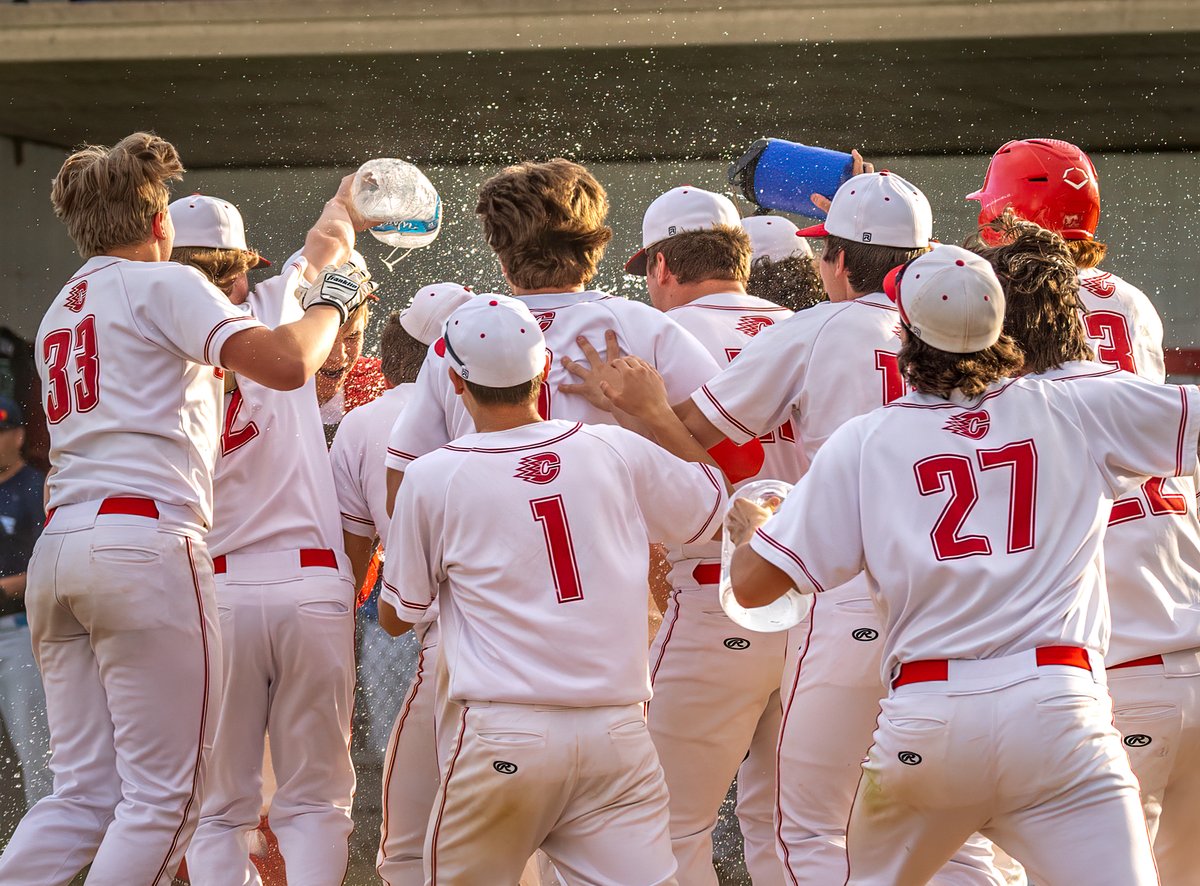 It was an EPIC⚾️battle between the Centennial Cougars and Blaine Bengals.  When the dust settled, the Cougars were victorious. #walkoff Check out the game photos at namystphotography.com/p589931852
