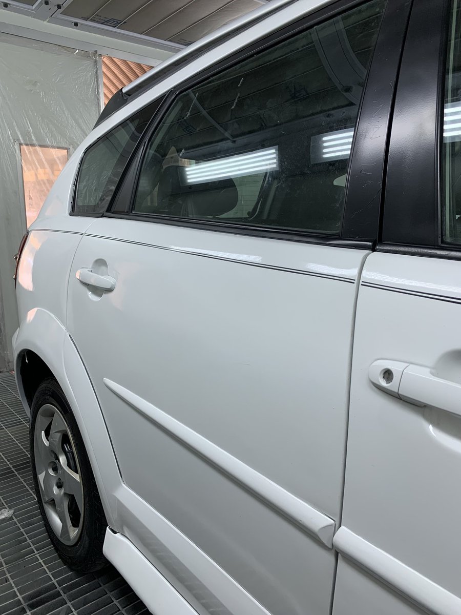 PremiumPaints's tweet photo. Went home like this 😍🤩

#Abuja #TwitterExposed #DaBaby #EndASUUStrikeNow 2005 Pontiac Vibe 
Retweet please https://t.co/tBWkjugtWS