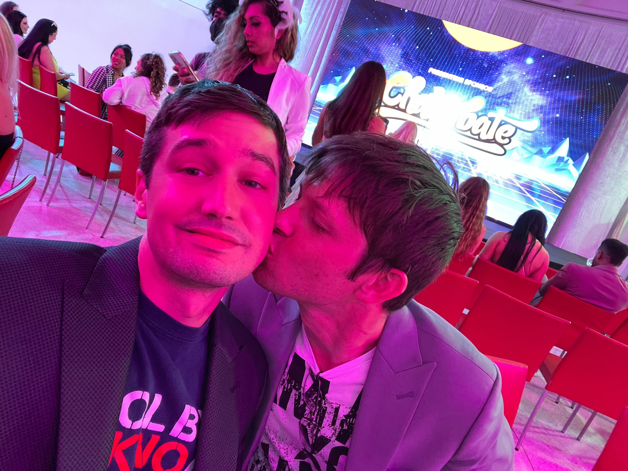 TW Pornstars - Colby Chambers 👉18+👈. Twitter. When the hottest model in the room is your husband