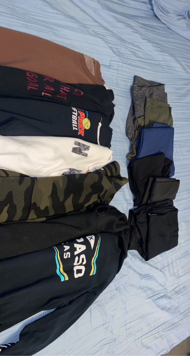 aamonton's tweet photo. Cleaned out some old winter clothes I didn’t use this past season and going to donate them to Savers, along with some old room decor! #365Challenge #SpringCleaning 
@DrJDAtkinson https://t.co/7ZeUU0gTjg