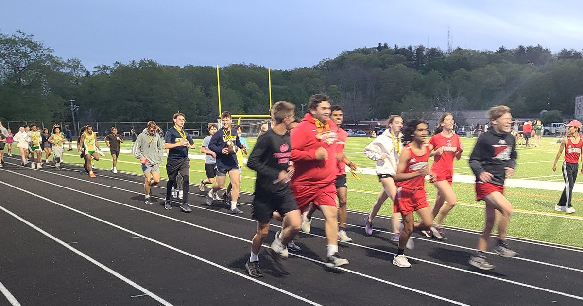 My favorite track and field tradition. The senior lap at the end of the league meet. Thank you to all our awesome seniors for all the dedication, hard work, and leadership they have given over the years. You will all be greatly missed. <a href="/tyngtigersports/">THS Athletics</a> #tpsprepares