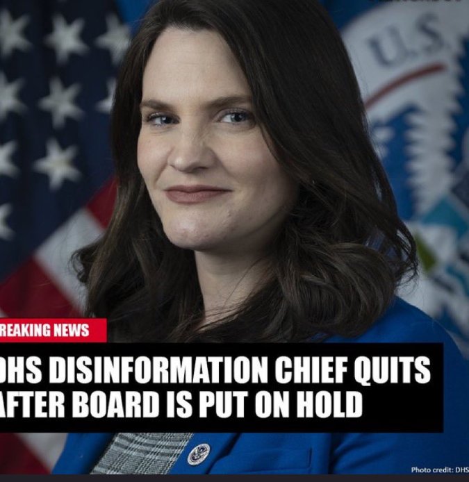 NoteEmergency's tweet image. This stupid doorknob thought she had a good job.