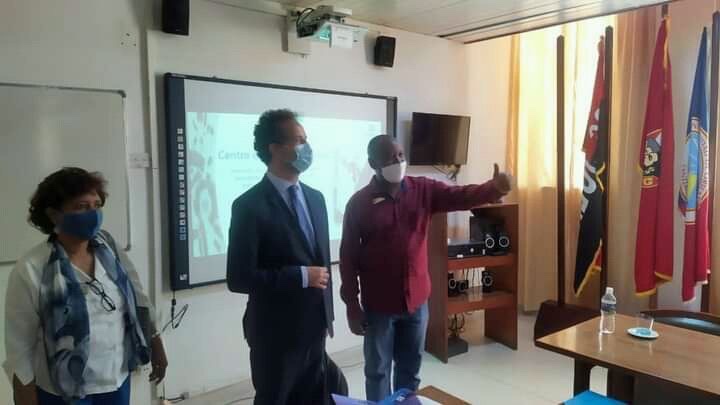 AUF_Caraibe's tweet photo. École d’été « Una Salud », à @UdeLaHabana portée par @EmbaCubaFrancia et @ird_fr
#sciencedurable #ODD #Entrepreneurship #transformationnumerique https://t.co/ioDoR8oUx7