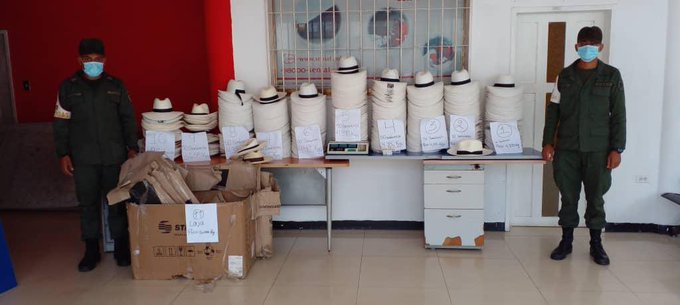 FANB incauta 598 sombreros impregnados de cocaína provenientes de Colombia  - Yvke Mundial | De La Mano Con El Pueblo