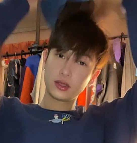 atpxirises's tweet photo. when gun atthaphan flips it back, we're over. https://t.co/9mnLJnIs2R