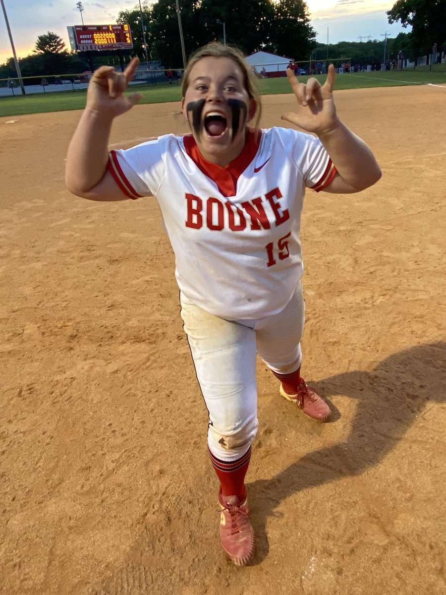 The face of a Champion!!!! <a href="/Avasaul99/">AvaSaul Class of 2025</a> #FreshieStyle
