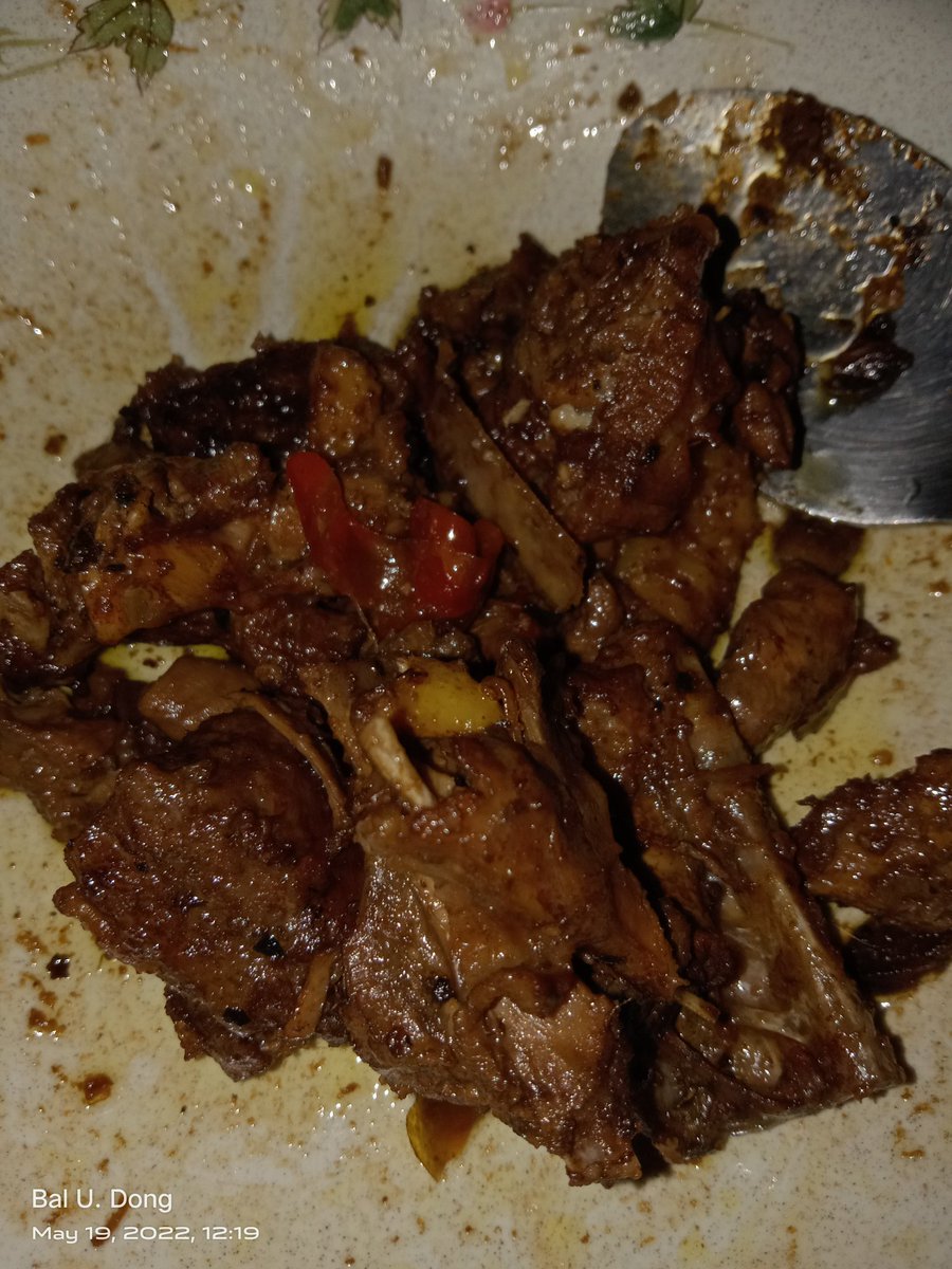 scurpius's tweet photo. Adobong pato at tinolang papaya for lunch, kain na... https://t.co/KvKoSQ8IV1