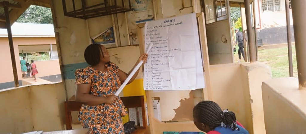 GCWR_Uganda's tweet photo. Community Mental Health Awareness in Nsangi
How to promote MH;
1. Start a conversation on MH
2.Priortize your MH
3.Donate or Volunteer
4. Share information on MH
5.Share your story. Let some one know tht they are not alone
Funding provided by #Madirofund administered #KBFCANADA https://t.co/ky4nDW1y9T