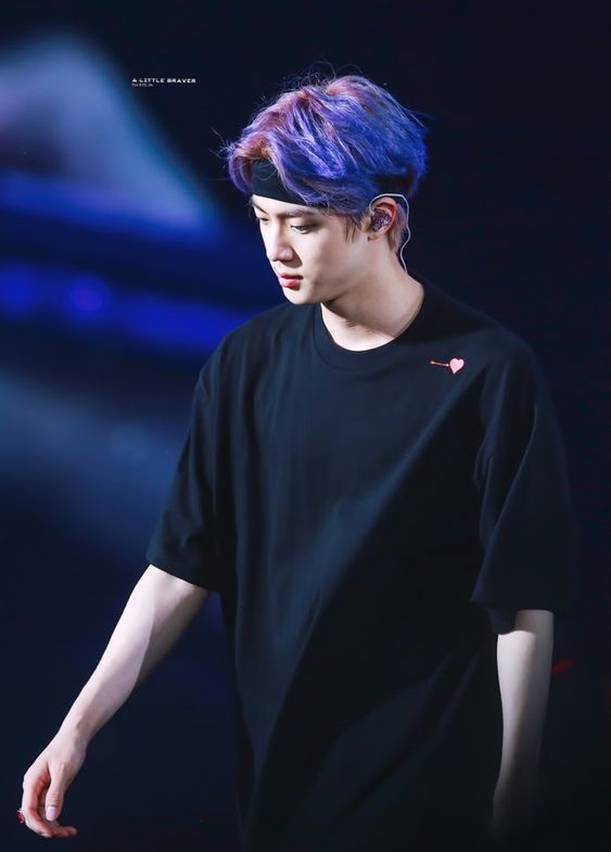 sonaseokjin0412's tweet photo. @jinniesarchives @BTS_twt JIN IS OUR LIGHT
SINGER SONGWRITER JIN

My choice for Billboard Hot Trending Songs Chart are #Yours_Jin beautiful OST of 2021 and viral sensation #SuperTuna_Jin &amp; #Epiphany_BTS  by #BTSJIN of @BTS_twt https://t.co/xWaP87HpEV