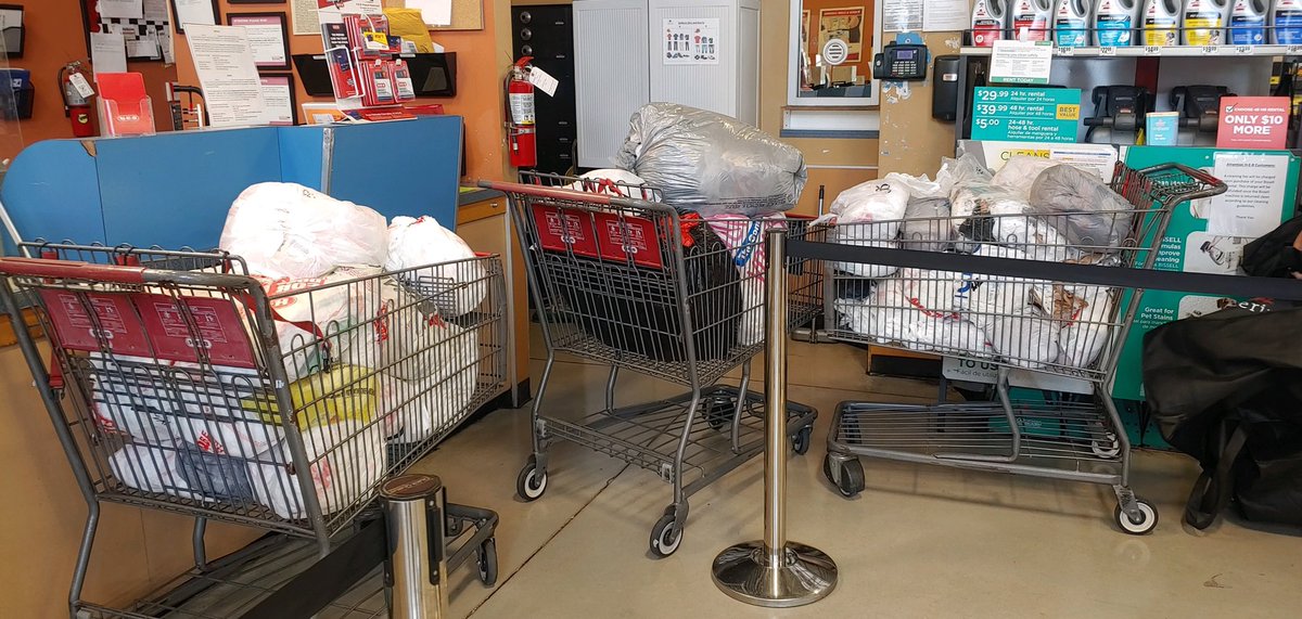 Travis Ling (@mrling_gljh) on Twitter photo <a href="/TISDGLJHS/">Grand Lakes Junior High</a> students showed up and showed out as part of HEB’s plastic bag recycling contest in celebration of Earth 🌍 Day! We filled up those baskets! Big thanks to <a href="/HEBPatty/">Patty James</a> and <a href="/HEB/">H-E-B</a> for their generous donation to our campus! #GoTigers <a href="/TISDGLJHS/">Grand Lakes Junior High</a> students showed up and showed out as part of HEB’s plastic bag recycling contest in celebration of Earth 🌍 Day! We filled up those baskets! Big thanks to <a href="/HEBPatty/">Patty James</a> and <a href="/HEB/">H-E-B</a> for their generous donation to our campus! #GoTigers