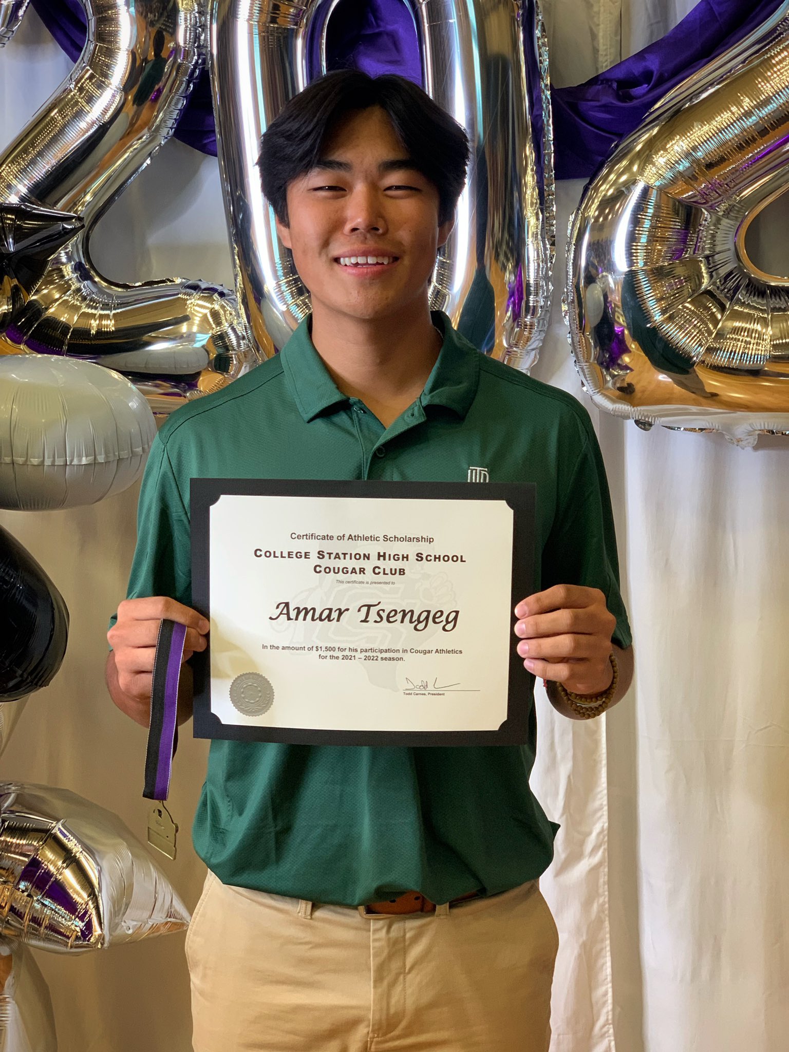 Krystle Lopez (She/Her) (KLopezLit) / Twitter