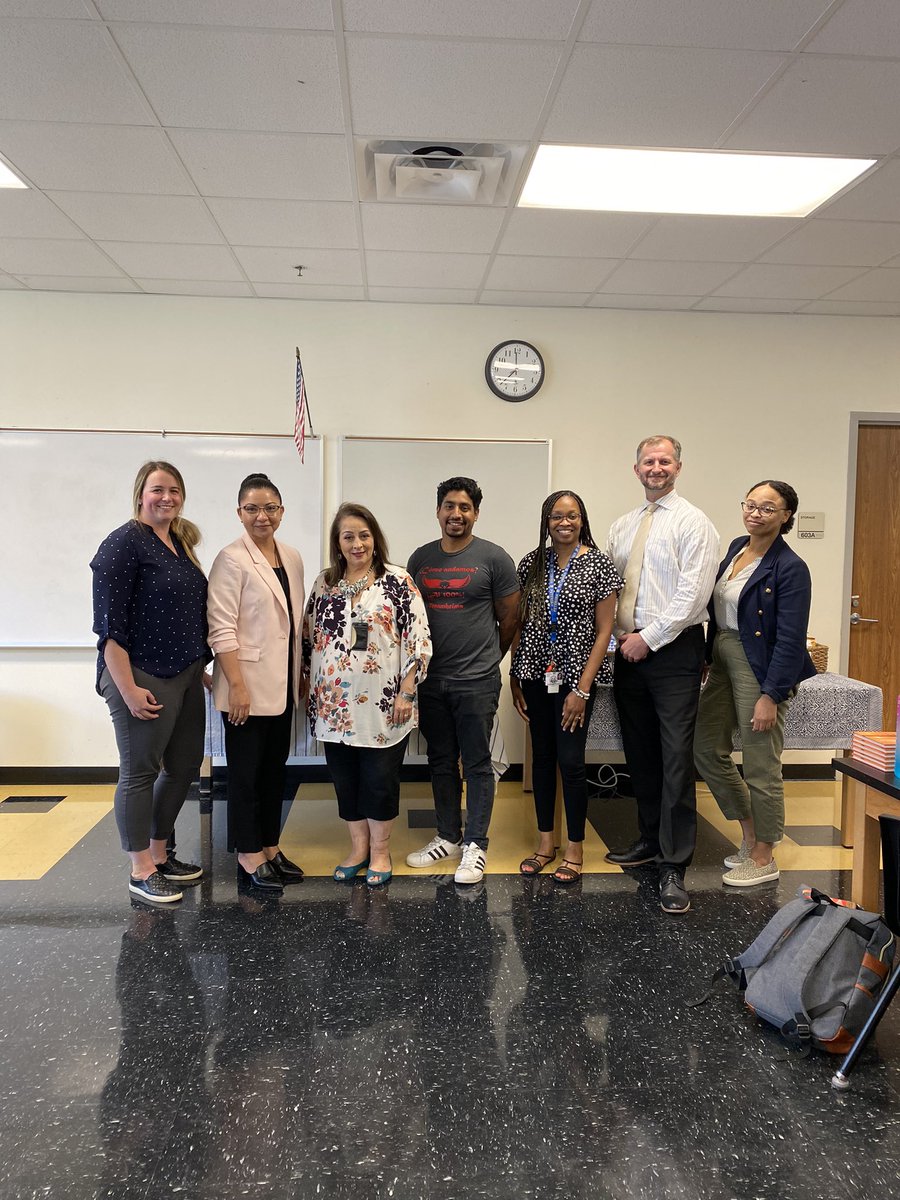 Spent the afternoon with #TEAMAWESOME First Year Principals. They are amazing. I am grateful to have served them this school year.  This isn’t just a job, it’s what we believe.  We chose this profession, we  chose to make a difference. @ELEM1_HISD