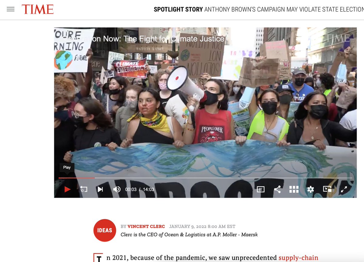 Petya_Miller's tweet photo. One of the most vibrant #climate experiences I've ever been a part of! The energy of these kids is empowering,  the future is in good hands. You can spot me on the right, wearing a black @clever_carbon's hat and holding a copy of my book @HiHealthyEarth. @FridayForFuture #climate https://t.co/8cdv6bHa52