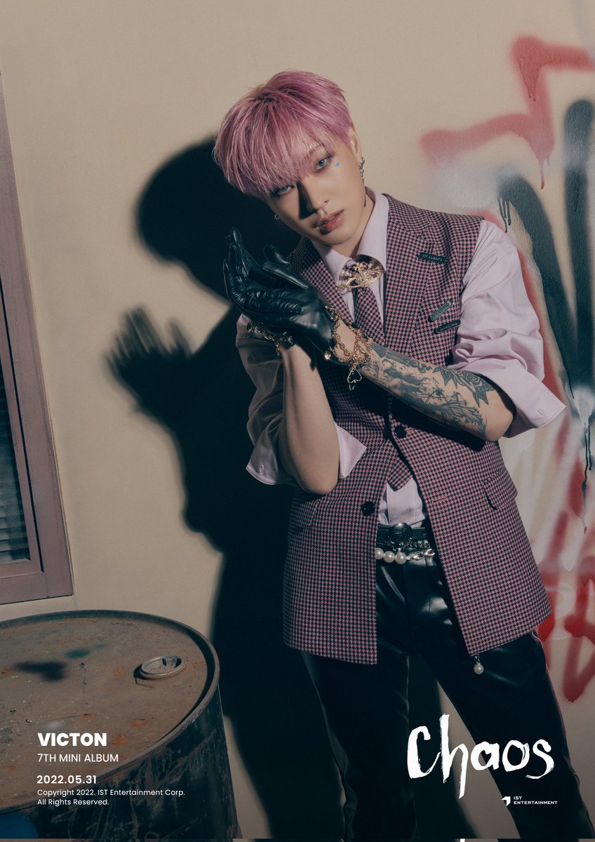 dohansethereal's tweet photo. [Intermezzo]

If you made it this far then make sure to check out VICTON upcoming comeback with "Chaos (the 7th Mini Album)" and the title track "Stupid O'Clock" on 31st May 2022! Rt and like are appreciated 😘 #VICTON #CHAOS #Stupid_Oclock #VICTONISCOMING

Ok now moving on~ https://t.co/e3nvqrqMMV
