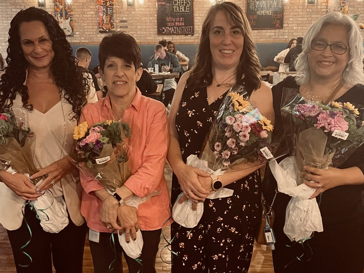 FFTStrong's tweet photo. Tonight we were able to honor these four dedicated women for 10 years of elected service to the Farmingdale Federation of Teachers. #FFTstrong https://t.co/Z4IdMF8Pjm
