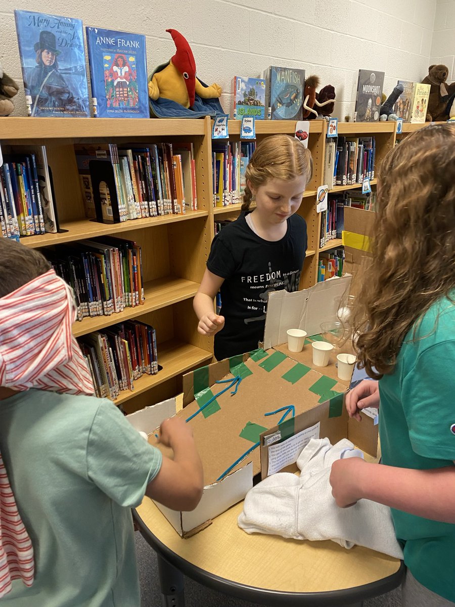 MrsDill2's tweet photo. Math Mission: Create an arcade game built around a standard. @valentovish led her students to creating some very original games. #mathminded #WFESProud #ingenuity https://t.co/YLkWSzffyG