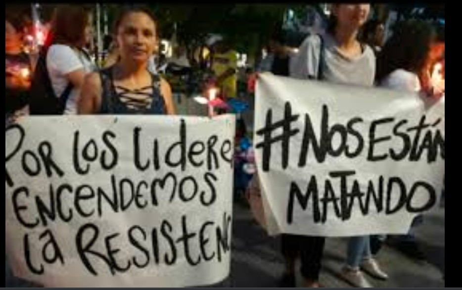 sucrediversa's tweet photo. A menos de dos semanas de las elecciones presidenciales en #Colombia, @Indepaz  alerta que un #lídersocial es asesinado cada 48 horas. La #urgente implementación del acuerdo de paz, para que pare este baño de sangre, es asunto de la contienda electoral? 
 #sucrediversa
@ https://t.co/qIE5OYJfMK