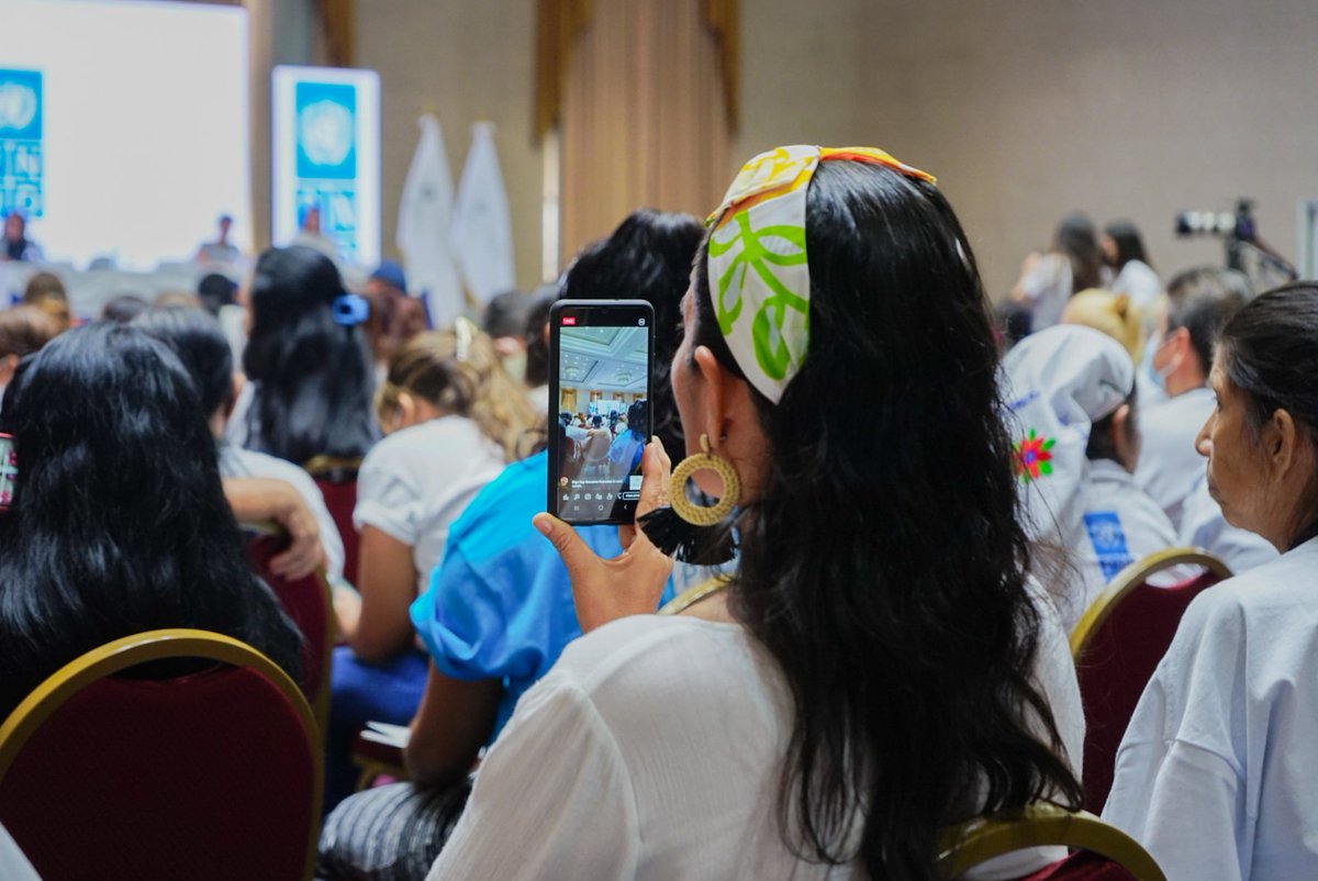 AgenciaEsco's tweet photo. #DigiChiquihuites brindó soluciones y herramientas digitales e innovadoras para reducir la brecha digital de un total de 189 personas (80% mujeres) que trabajan en 13 parques recreativos nacionales, participantes en #CanastaDigital. https://t.co/4uHxpuoUey