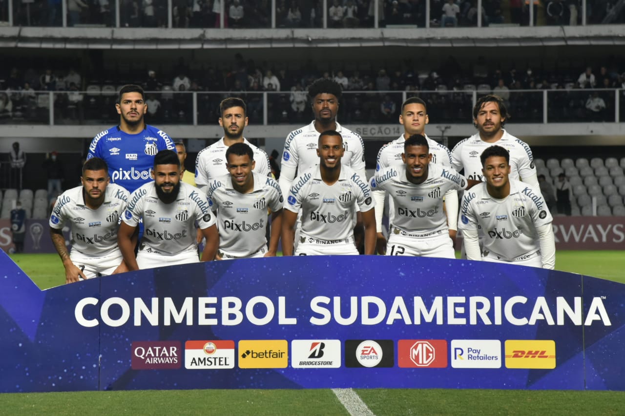 Santos FC on Twitter: "FINAL DE JOGO E VITÓRIA DO SANTOS! ⚪⚫ Teve bola ...