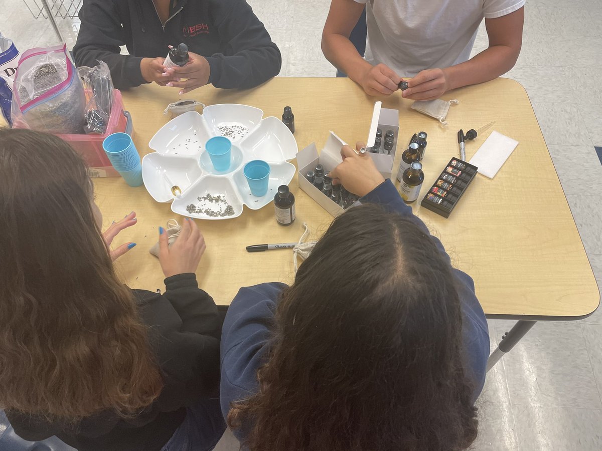 Miami Beach Senior High students using essential oils to create personalized aromatherapy stress relief sachets. Thank you for a generous adapter grant from the <a href="/EducationFund/">The Education Fund</a> based on  a presentation from <a href="/221399/">alena sheriff</a>