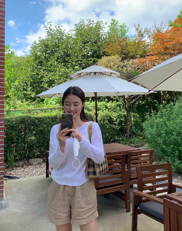 KimmmKen's tweet photo. 안녕하세요 ~ 변녀 줌마예요~ 3n이고요~ 스릴좋아하는분들 많은관심부탁드리구요 댓글로 간단한소개 해주세요~ 좋아요 리트윗해주신분들한테는 다이렉트로 자영드릴게요~
#일탈 #섹트 #야노 #야노중독 #오프 #건오 #노출 #노브라 #발정 #변녀 https://t.co/CiHb20rmlW