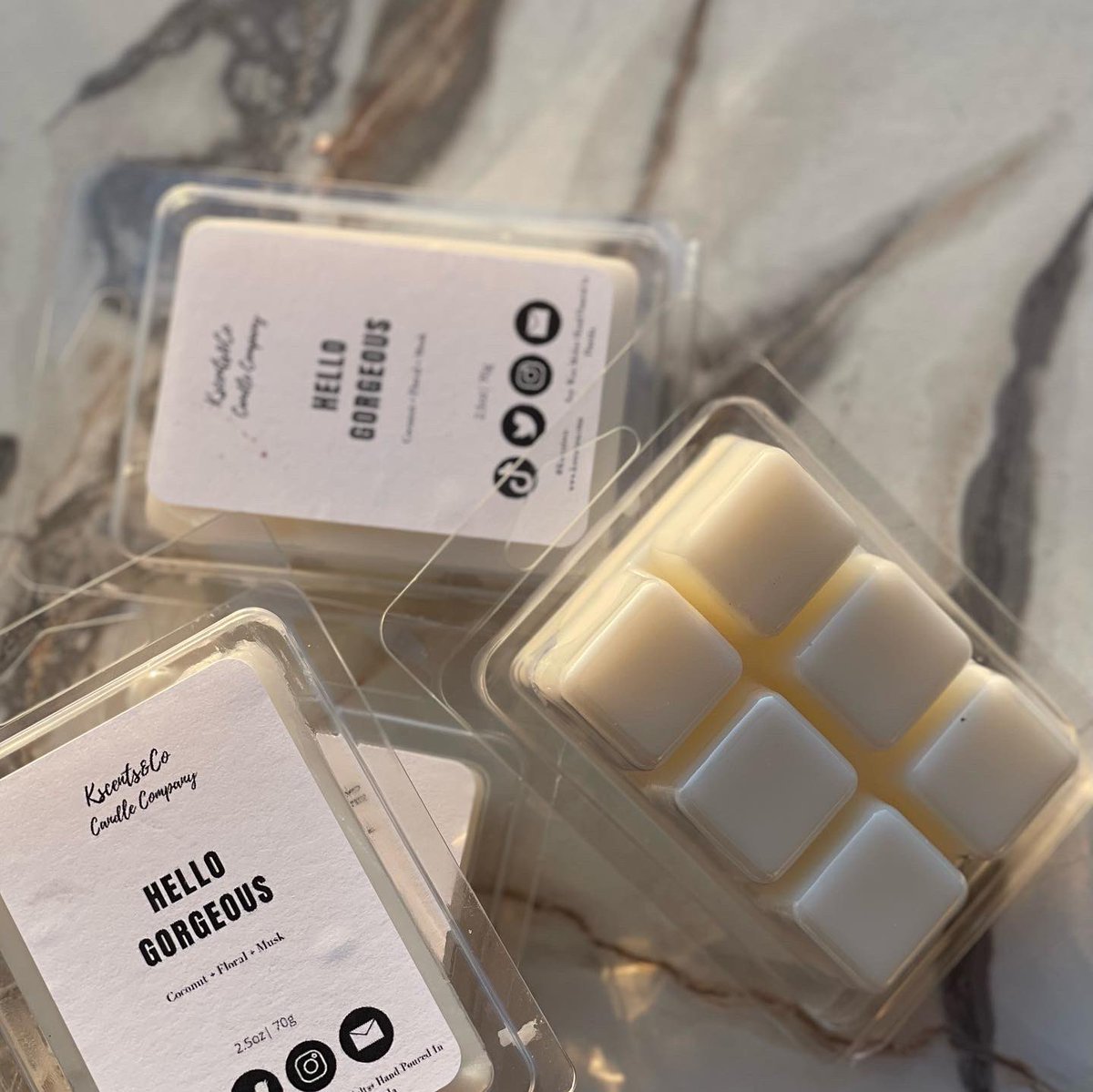 KscentsCo's tweet photo. ATTENTION: CALLING ALL GORGEOUS GORGEOUS GIRLS!
 It’s time to shop Kscents&amp;Co 💛💛
Available NOW!! 🛍 https://t.co/Hv0rHrQpiO